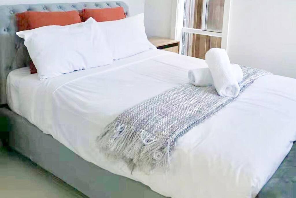 Kellyville 5Br Near Park And Shopping Mall エクステリア 写真